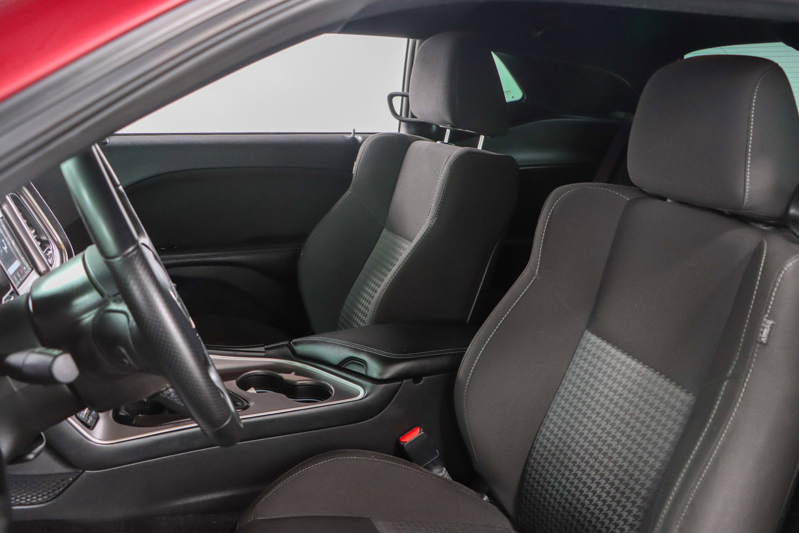 Used 2022 Dodge Challenger R/T image 23