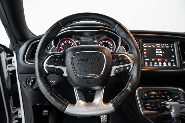 Used 2016 Dodge Challenger SRT w/ Technology Group image 28