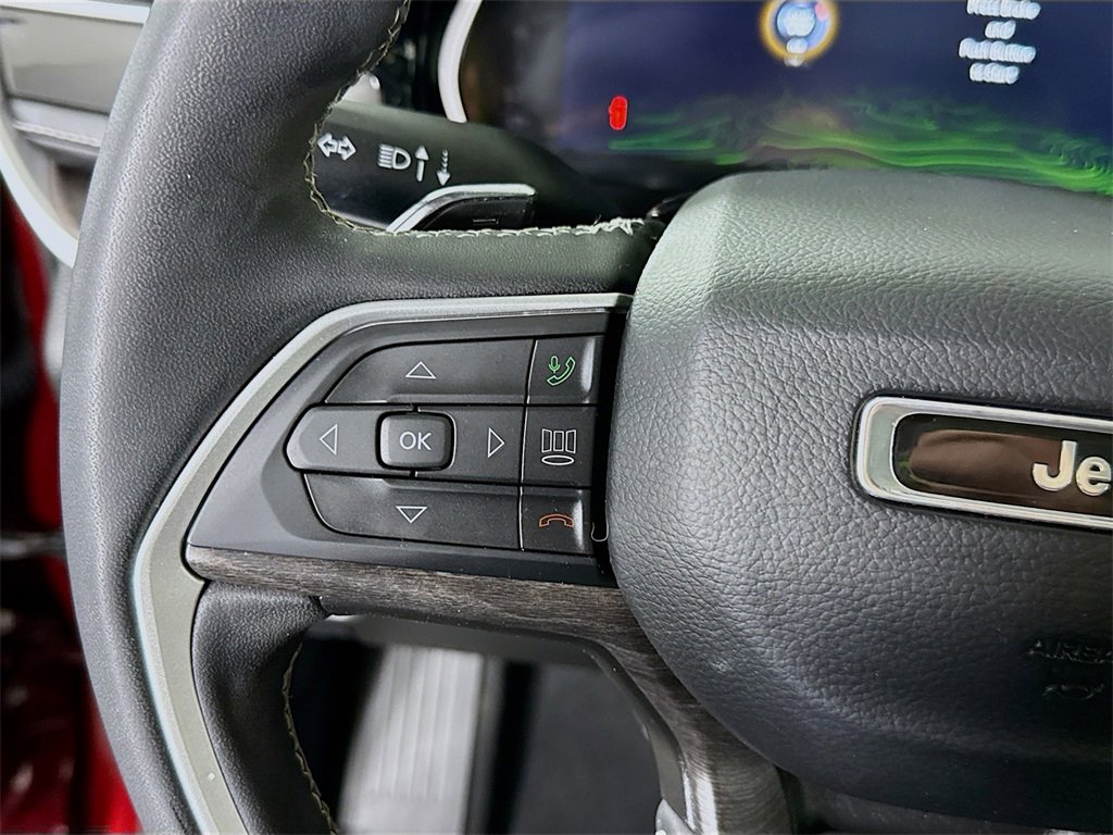 Used 2022 Jeep Grand Cherokee Limited 4xe image 24