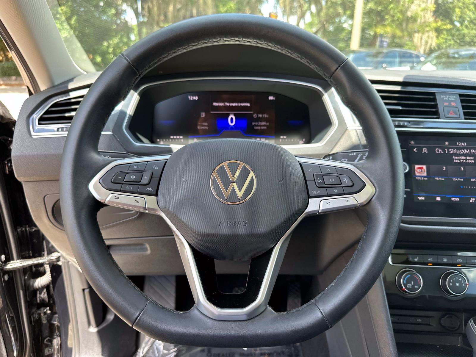 Used 2024 Volkswagen Tiguan Wolfsburg Edition image 24