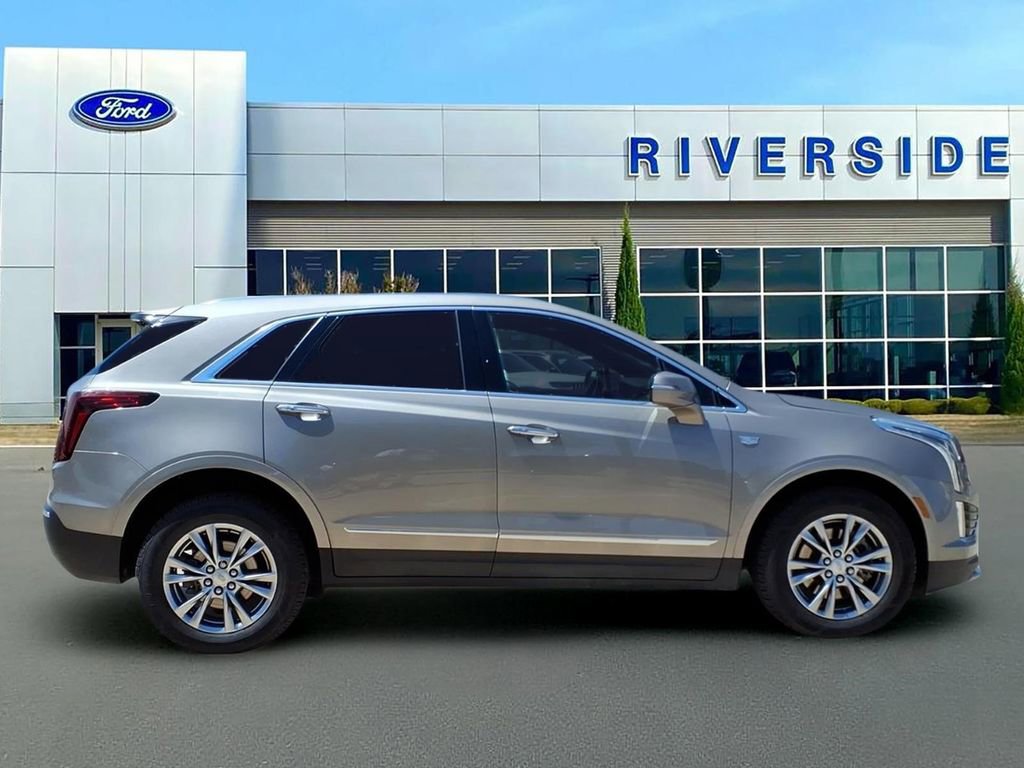 Used 2022 Cadillac XT5 Premium Luxury w/ LPO, Floor Liner Package AWD/4WD image 8