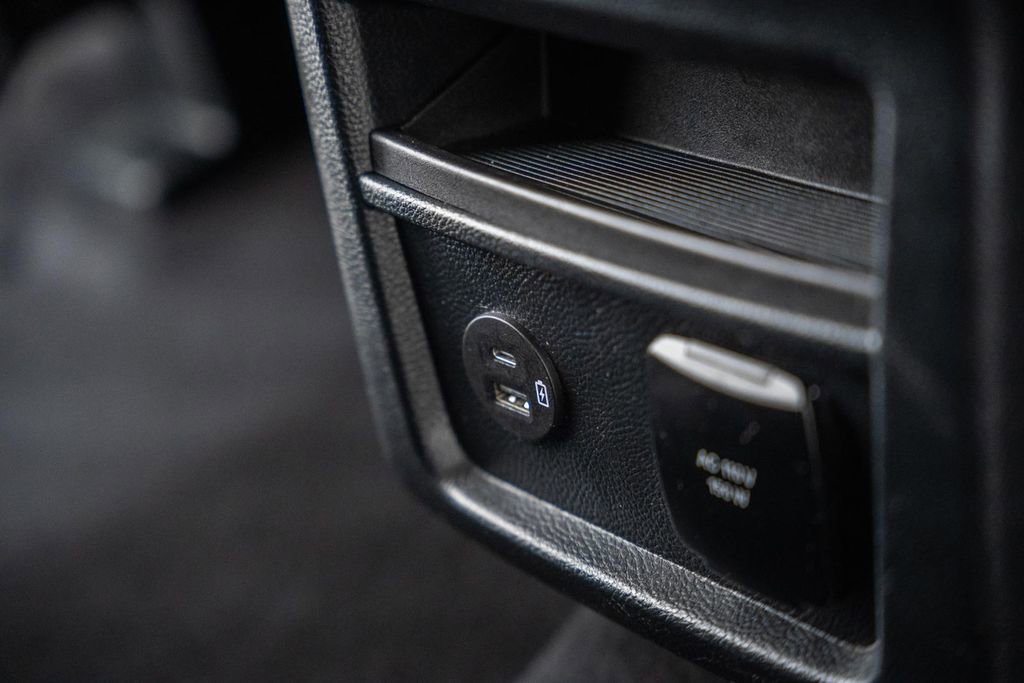 Certified 2022 Ford Edge SEL w/ Convenience Package image 35