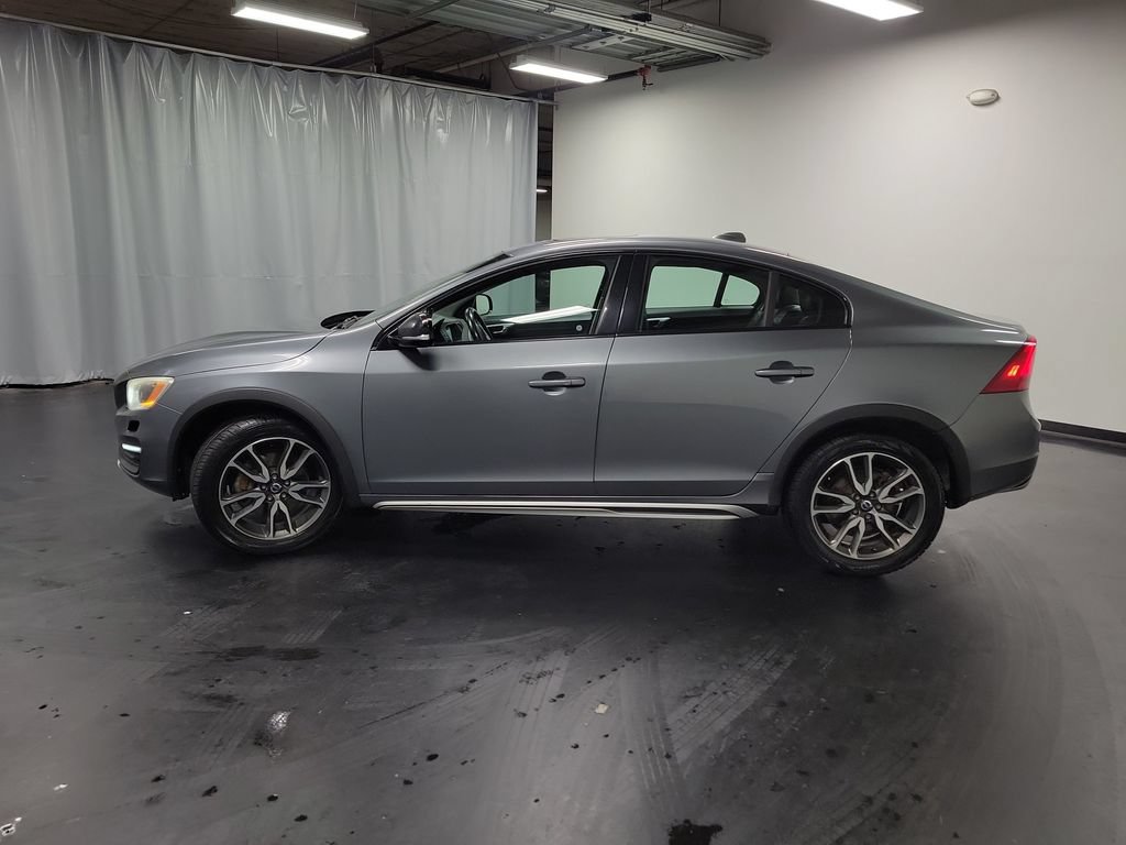 Used 2016 Volvo S60 T5 Cross Country Platinum AWD/4WD image 6