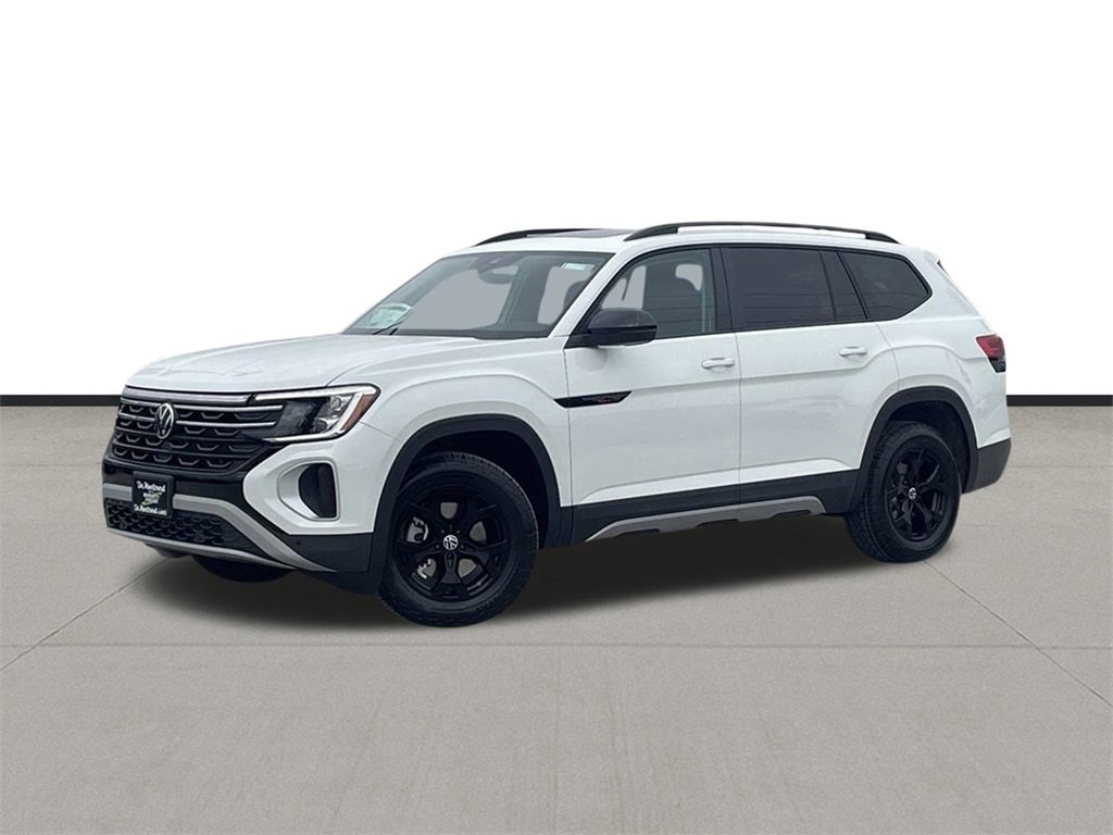 New 2025 Volkswagen Atlas Peak Edition SE