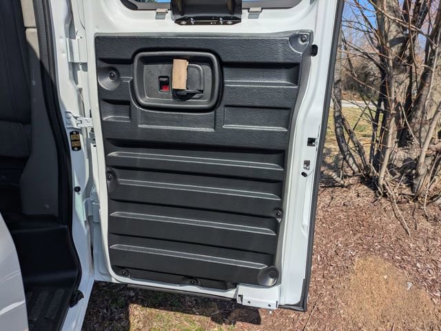 New 2026 Chevrolet Express 2500 w/ Driver Convenience Package image 20