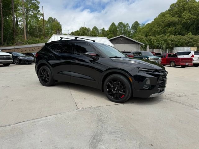 Used 2020 Chevrolet Blazer LT w/ Redline Edition AWD/4WD image 2