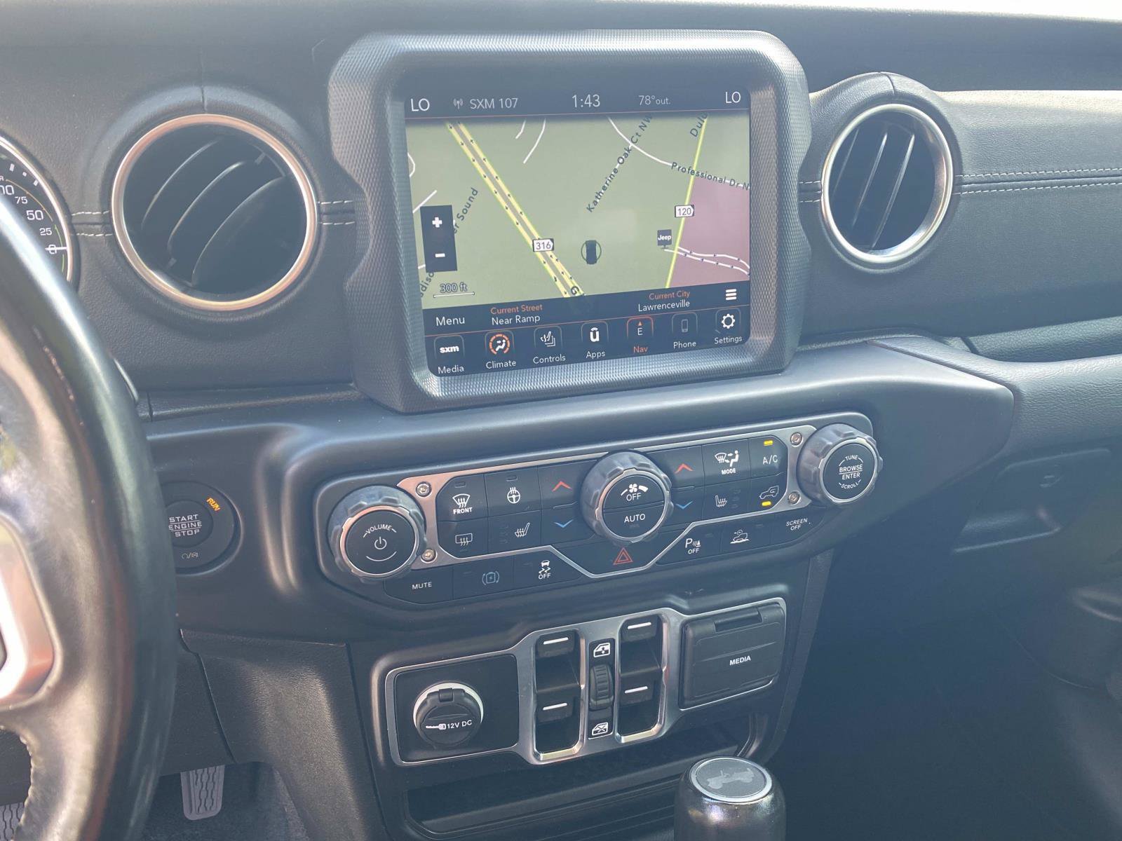 Used 2022 Jeep Wrangler Unlimited Sahara w/ Cold Weather Group AWD/4WD image 28
