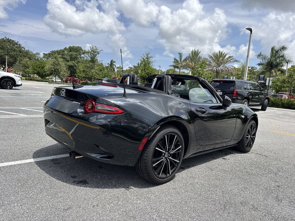 New 2026 MAZDA MX-5 Miata Grand Touring RWD image 24