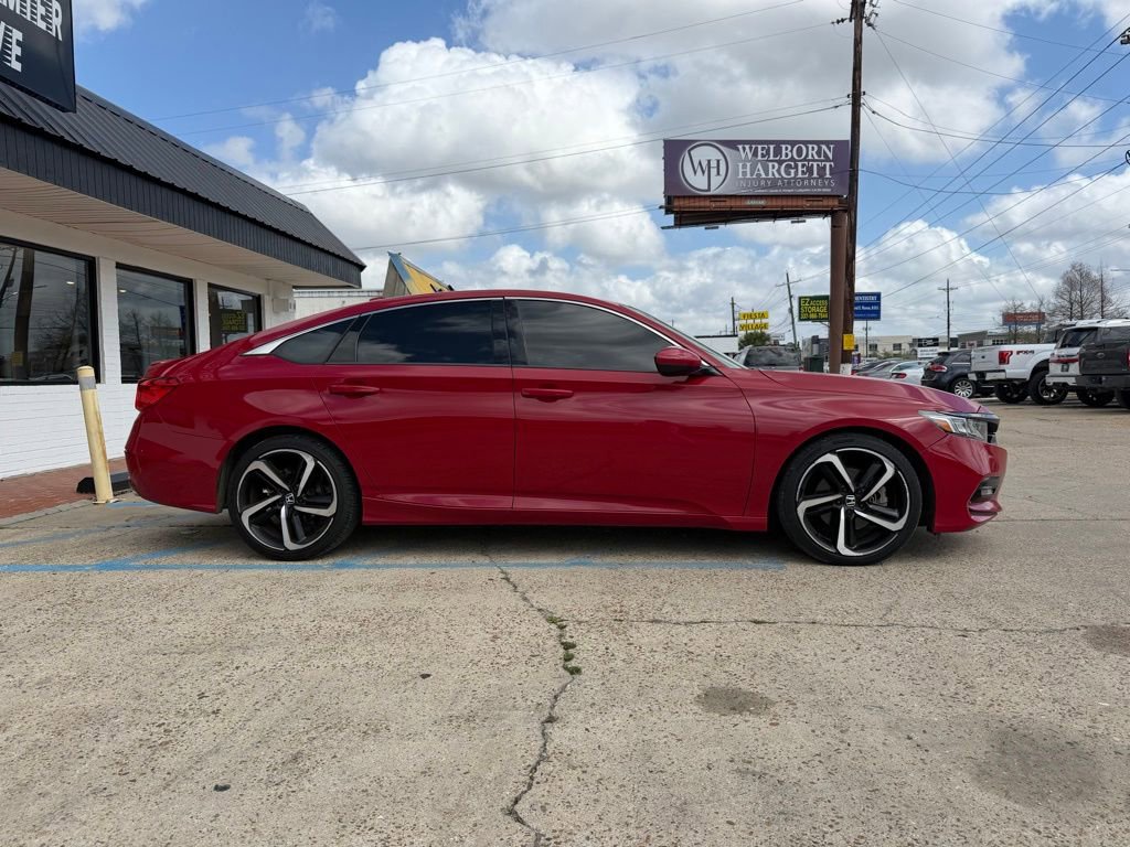 Used 2018 Honda Accord Sport image 4