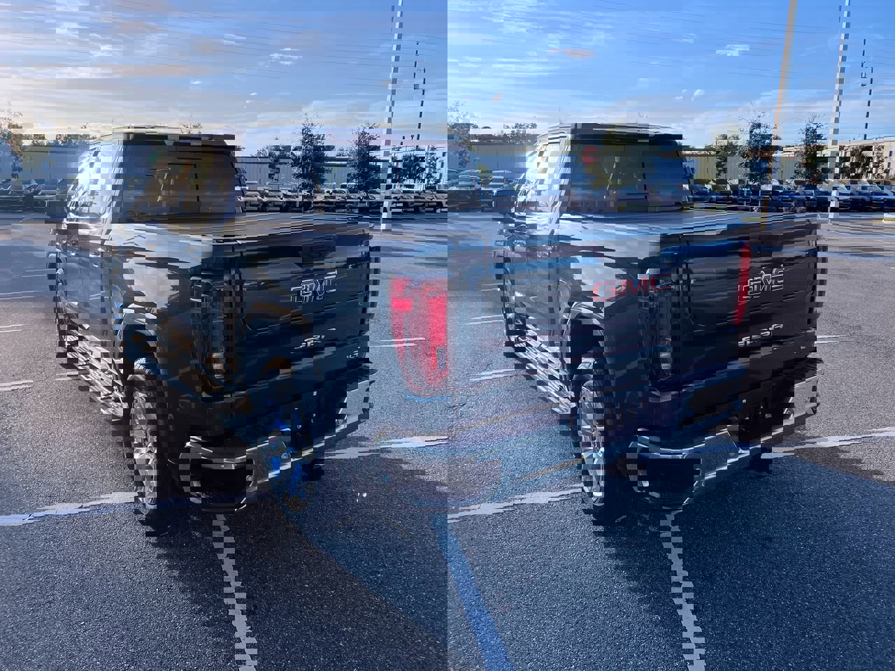 Used 2022 GMC Sierra 1500 SLT w/ SLT Premium Plus Package image 5