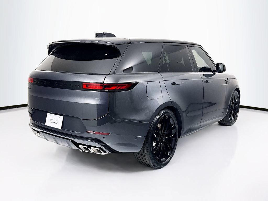 New 2026 Land Rover Range Rover Sport Dynamic SE AWD/4WD image 5