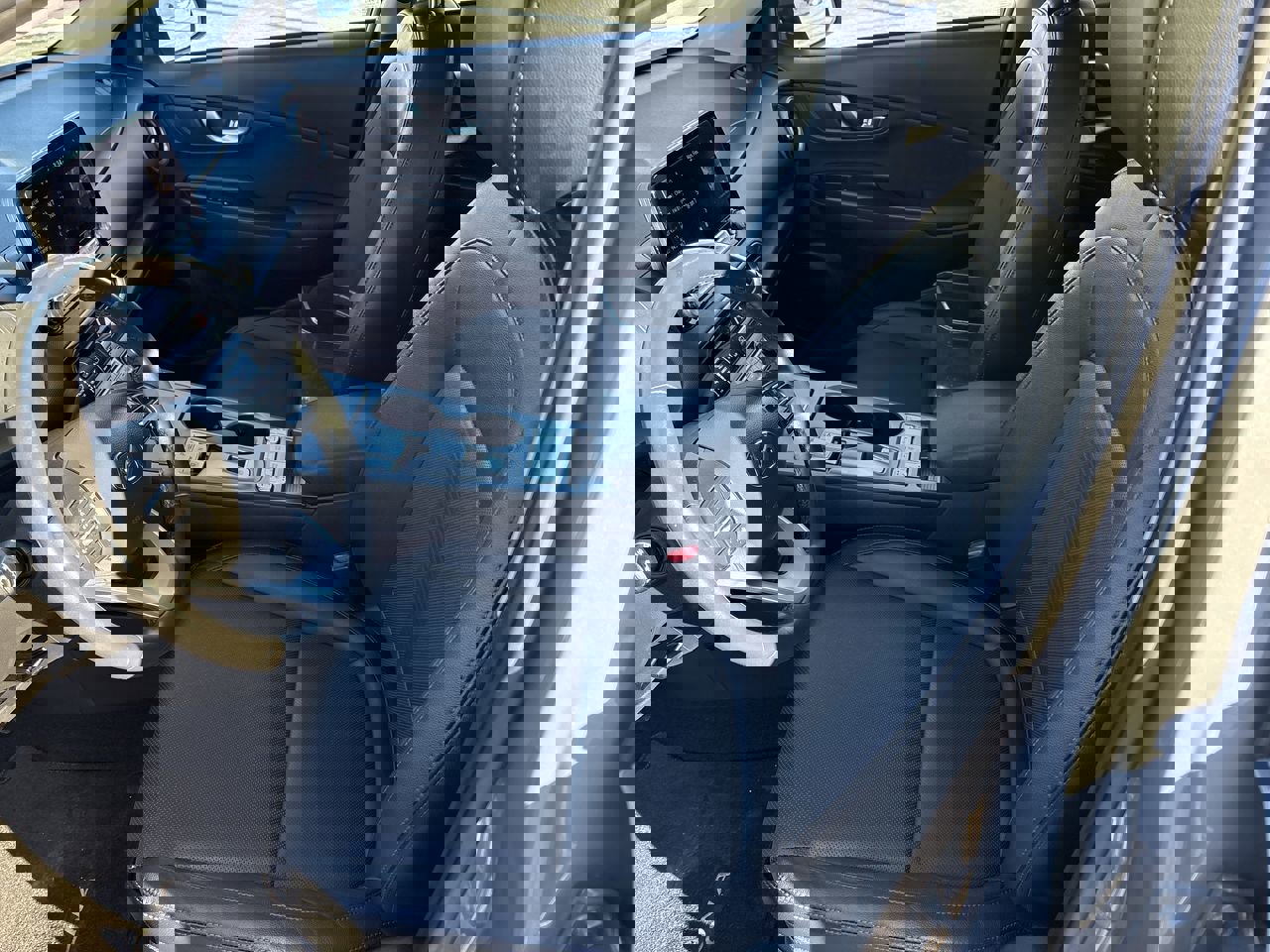 Certified 2023 Hyundai Kona Limited w/ Cargo Package image 14