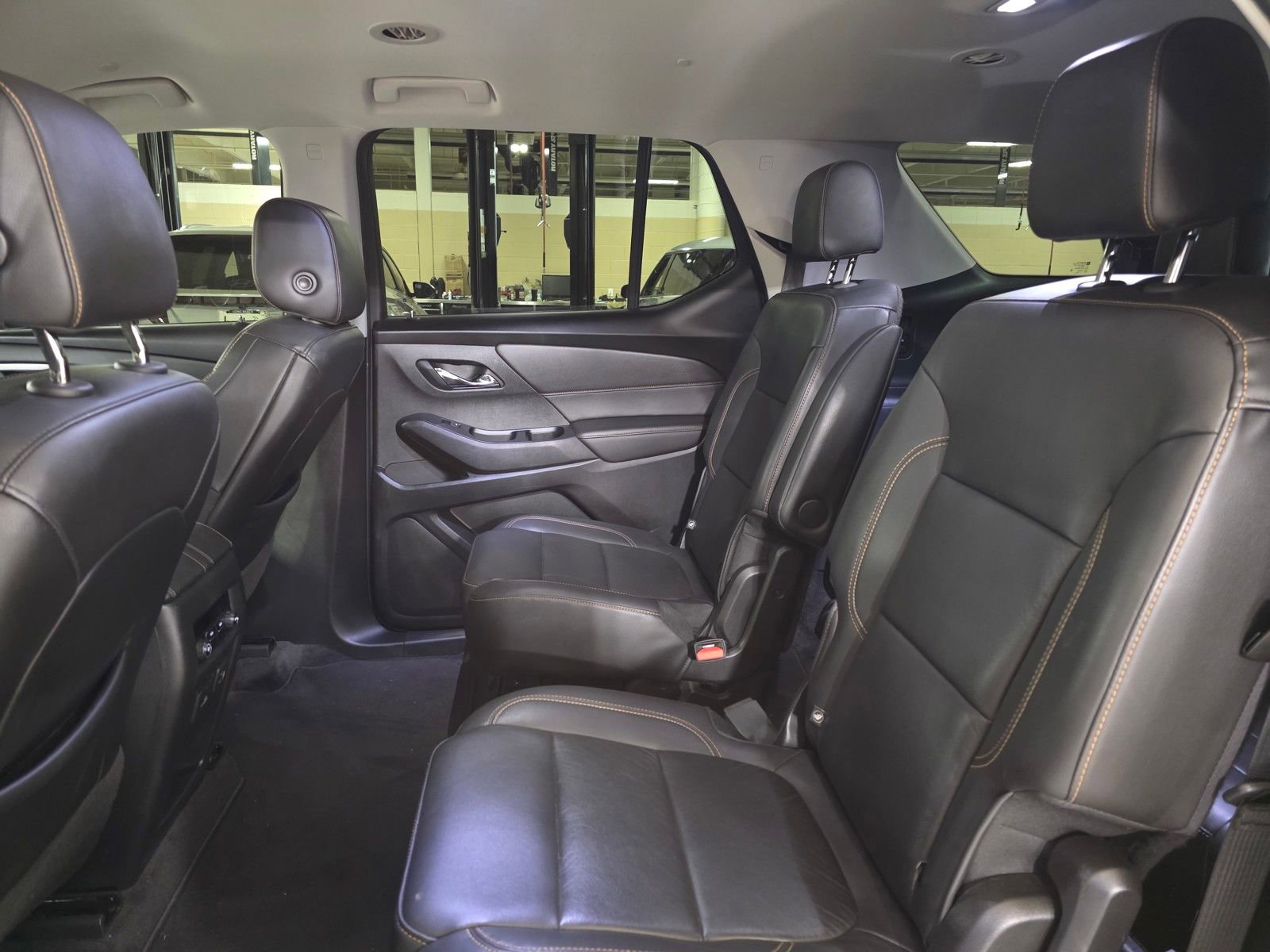 Used 2020 Chevrolet Traverse RS w/ LPO, Cargo Package image 12