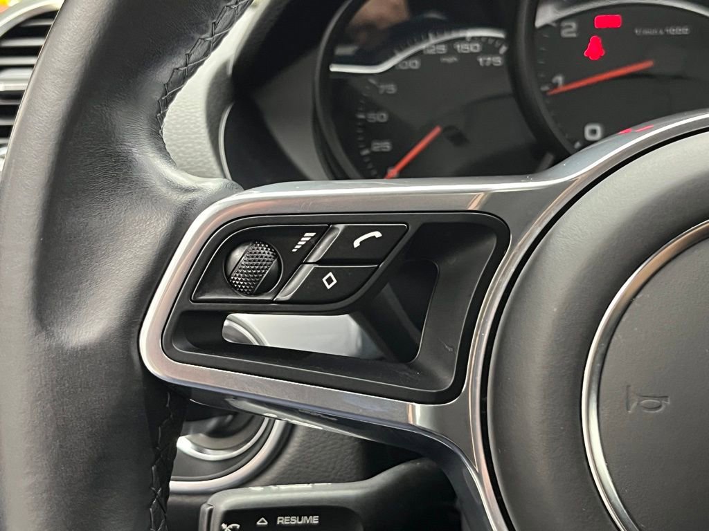 Certified 2024 Porsche 718 Boxster image 13