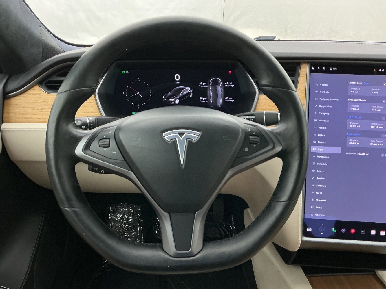 Used 2021 Tesla Model S Long Range Plus AWD/4WD image 32