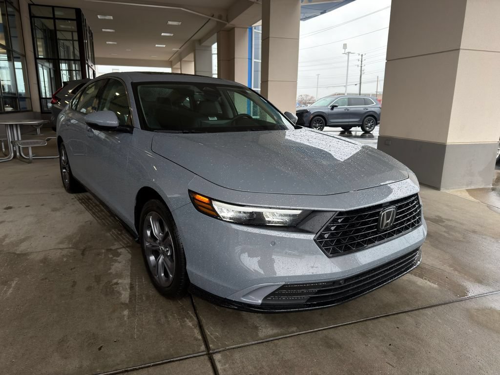 Used 2026 Honda Accord EX-L image 7