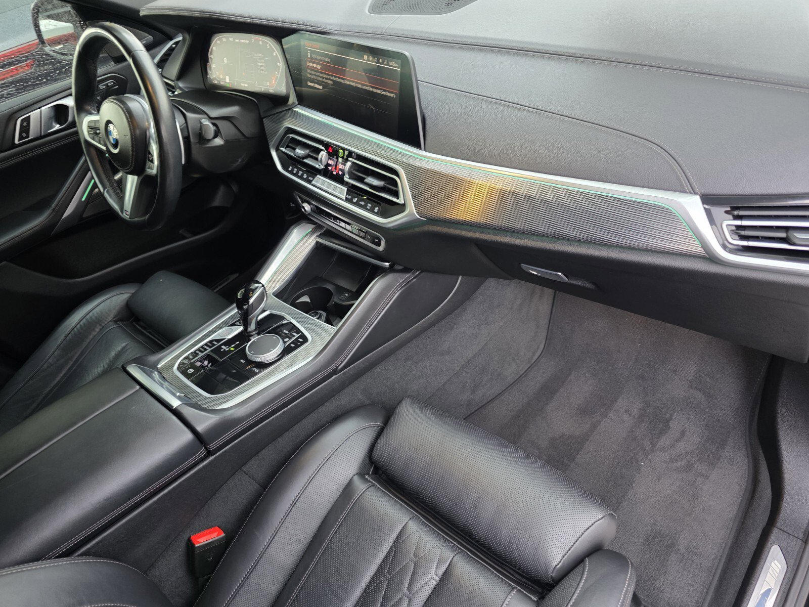 Used 2023 BMW X6 M50i w/ Shadowloine Package image 28