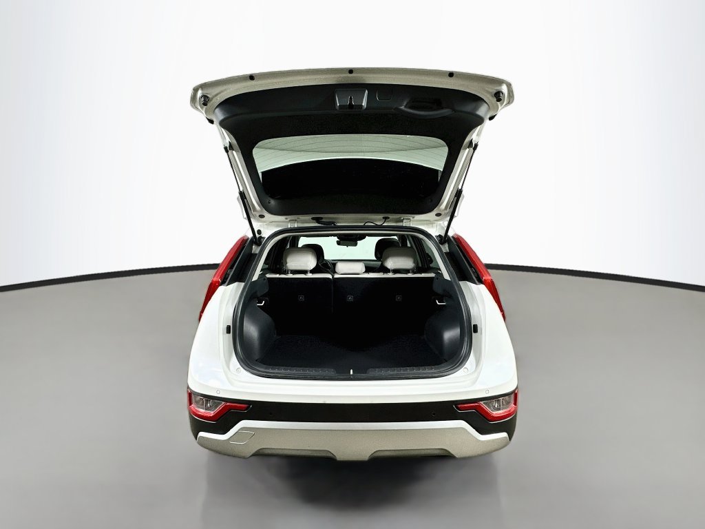 Used 2023 Kia Niro EX FWD image 37
