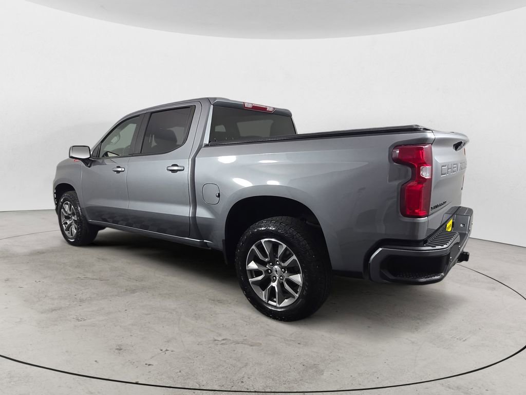 Used 2022 Chevrolet Silverado 1500 RST AWD/4WD image 3