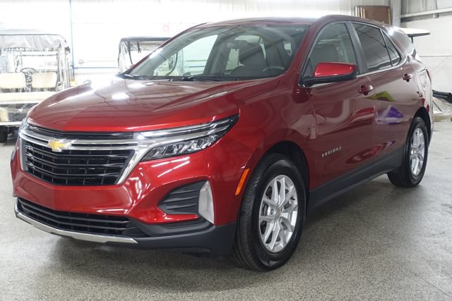 Used 2023 Chevrolet Equinox LT FWD image 3