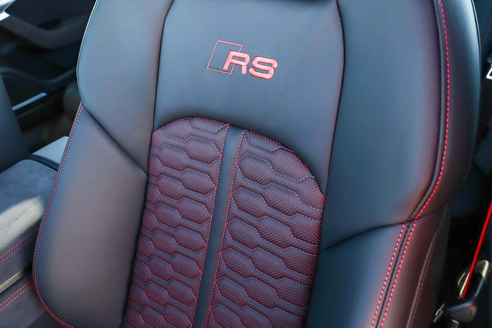 New 2026 Audi RS 6 performance image 36