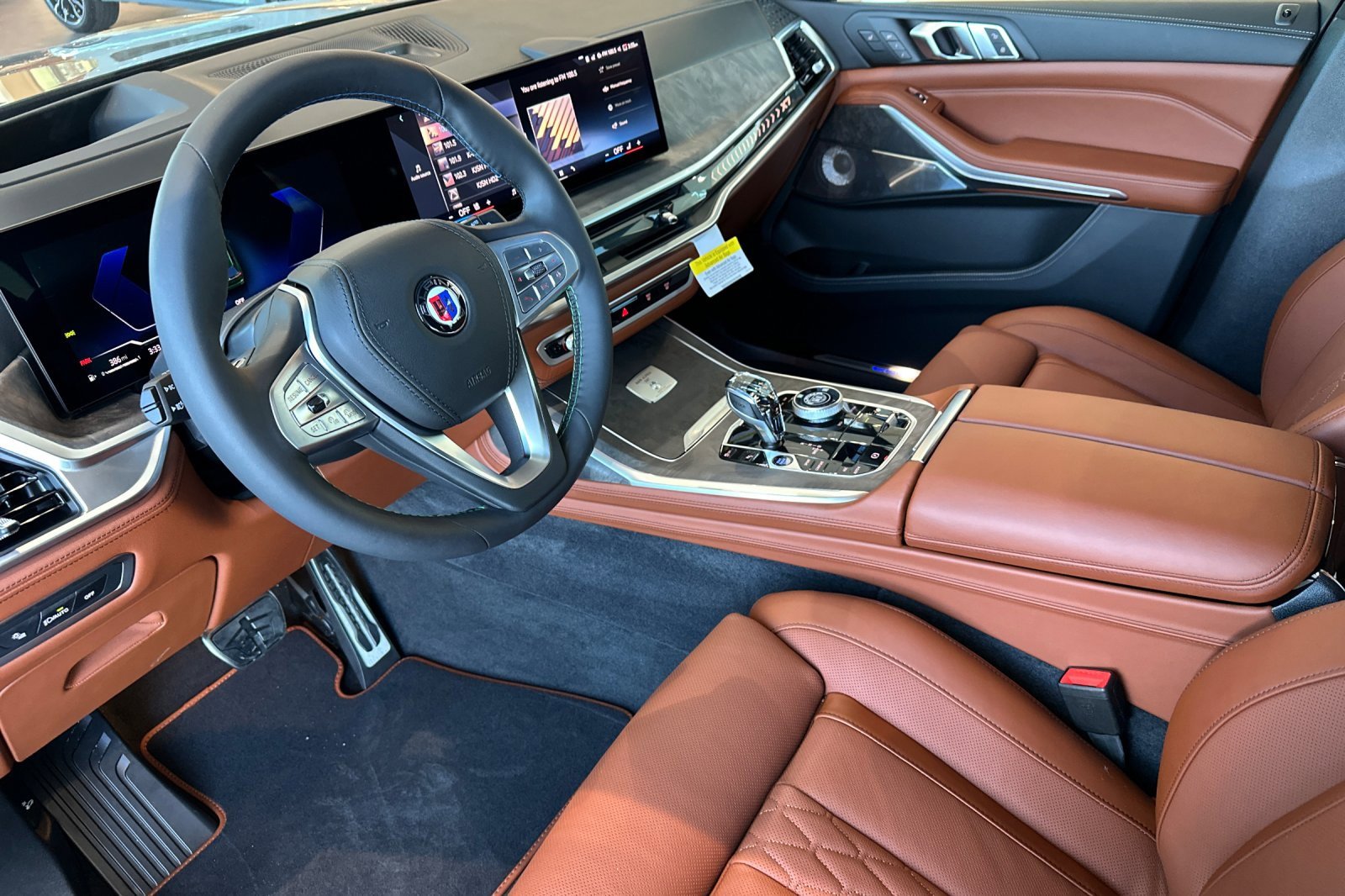 New 2026 BMW ALPINA XB7 image 7