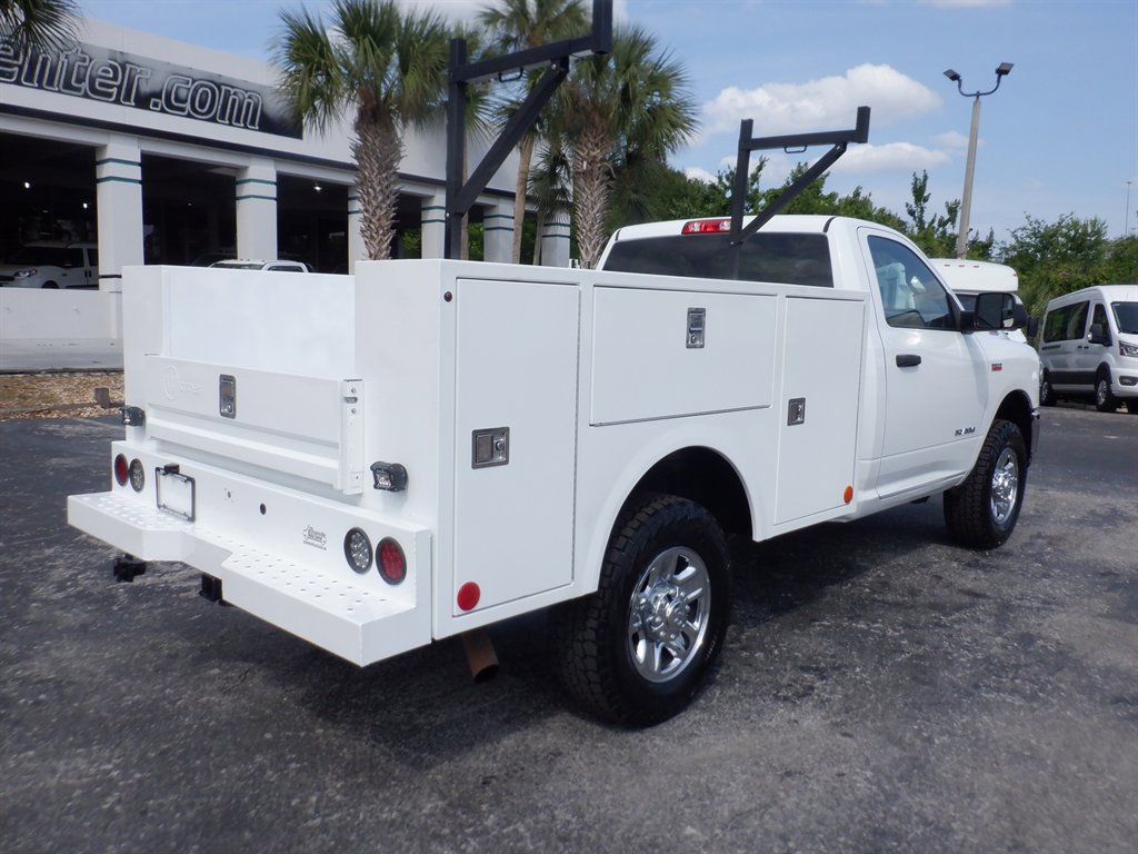 Used 2021 RAM 3500 Tradesman w/ Chrome Appearance Group AWD/4WD image 8