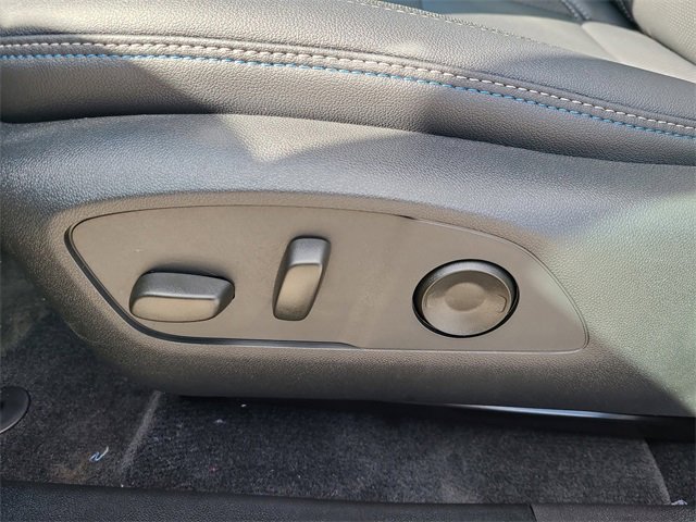 New 2026 Chevrolet Equinox EV LT image 24