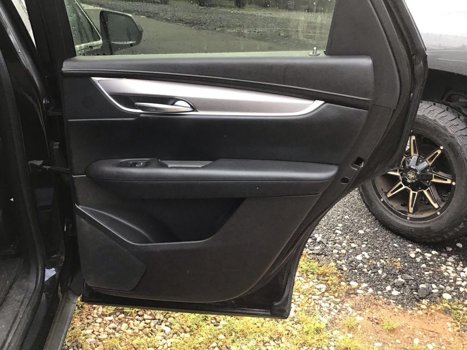 Used 2019 Cadillac XT5 Luxury FWD image 6
