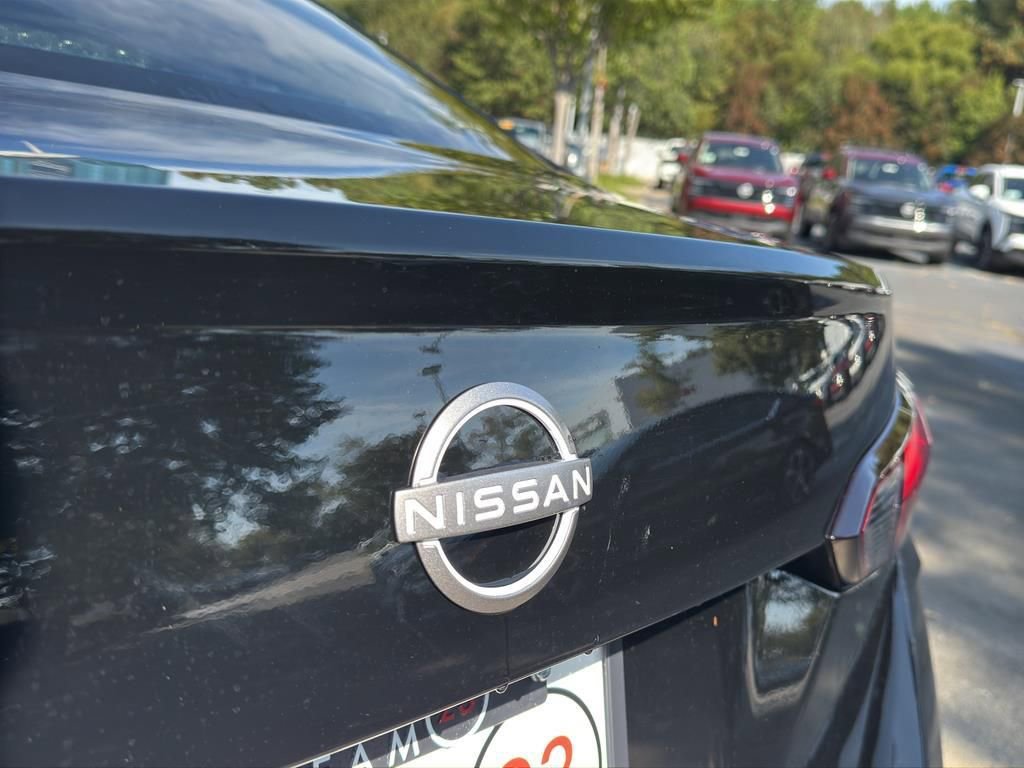 New 2025 Nissan Versa SV image 13