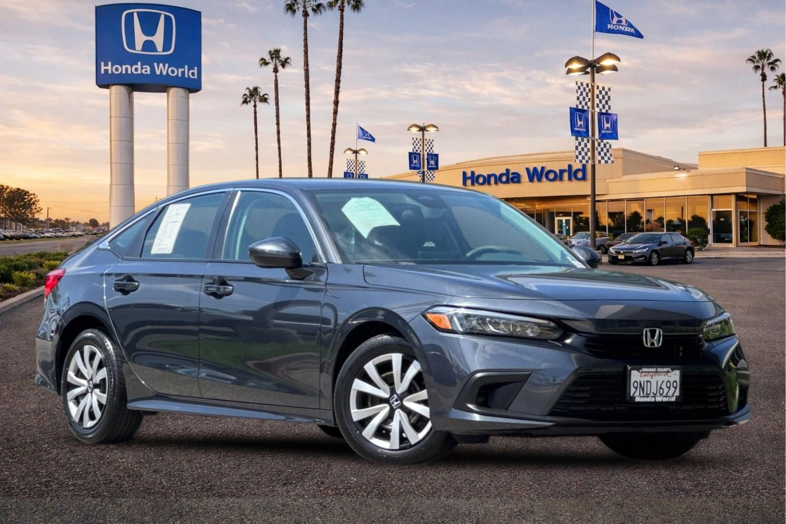 Used 2024 Honda Civic LX image 2