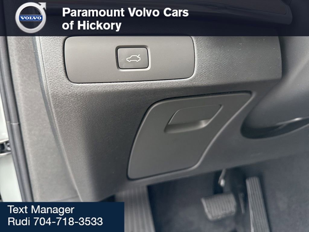 New 2026 Volvo XC90 B6 Ultra w/ Protection Package Premier image 22