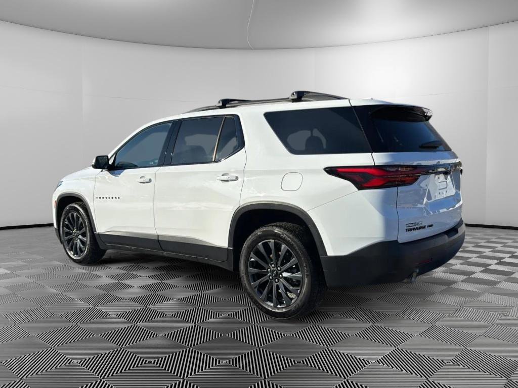 Used 2023 Chevrolet Traverse RS w/ LPO, Floor Liner Package image 3