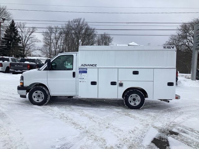 New 2026 Chevrolet Express 3500 w/ Power Convenience Package image 4