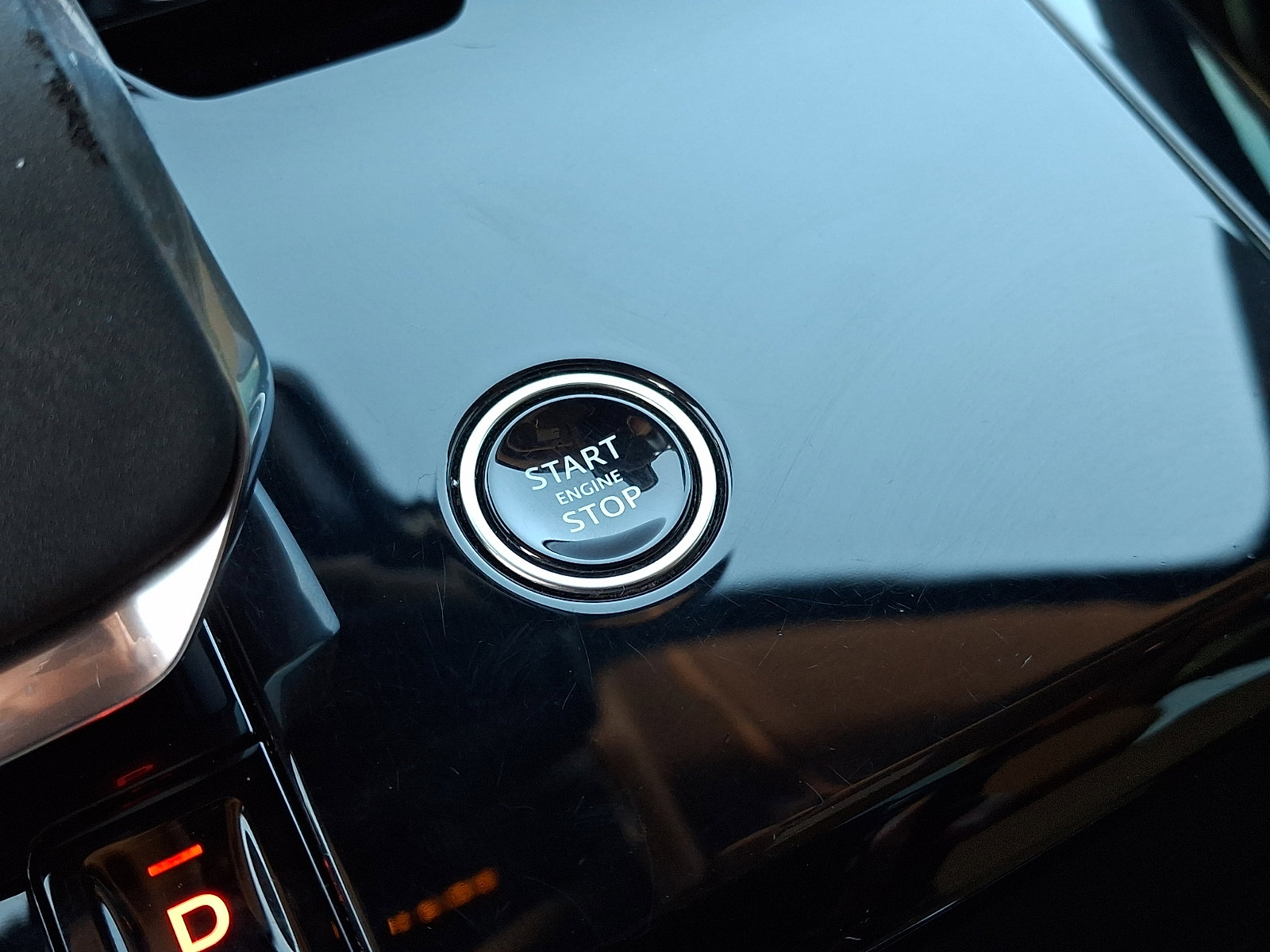 Used 2024 Land Rover Range Rover Sport SE image 23