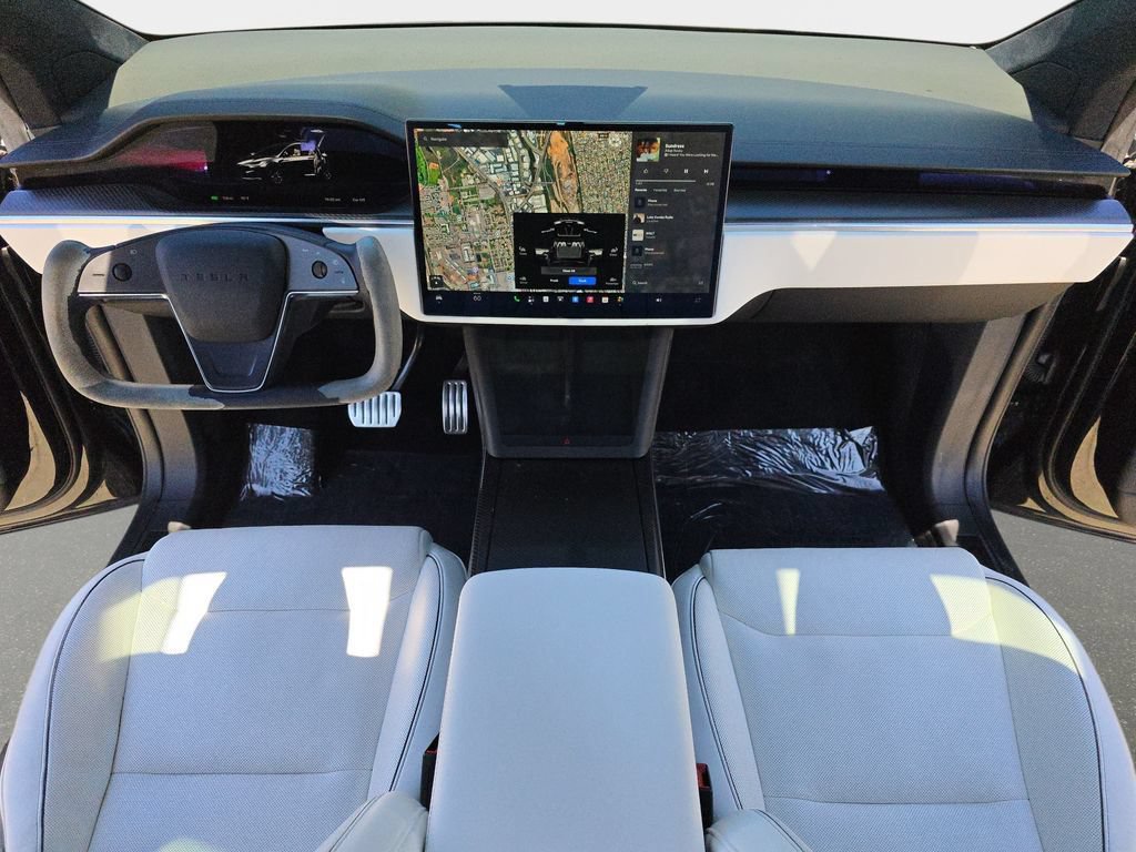 Used 2022 Tesla Model X Plaid AWD/4WD image 10