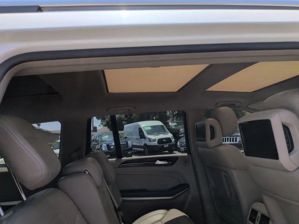 Used 2014 Mercedes-Benz GL 450 4MATIC w/ Appearance Package image 19