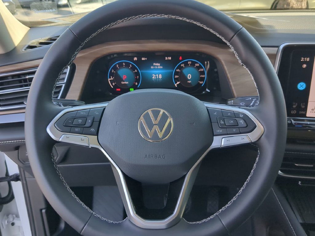 New 2026 Volkswagen Atlas SE FWD image 32