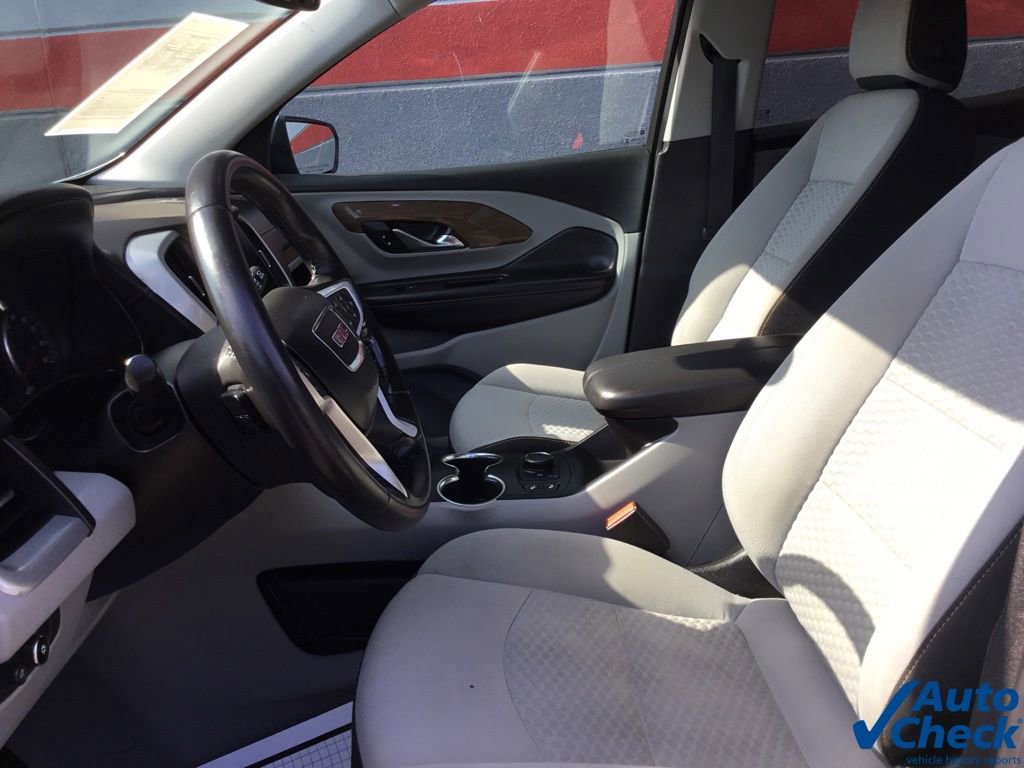Used 2019 GMC Terrain SLE w/ Driver Convenience Package AWD/4WD image 24