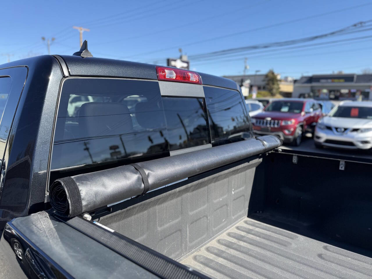 Used 2018 RAM 1500 Laramie w/ Convenience Group image 23