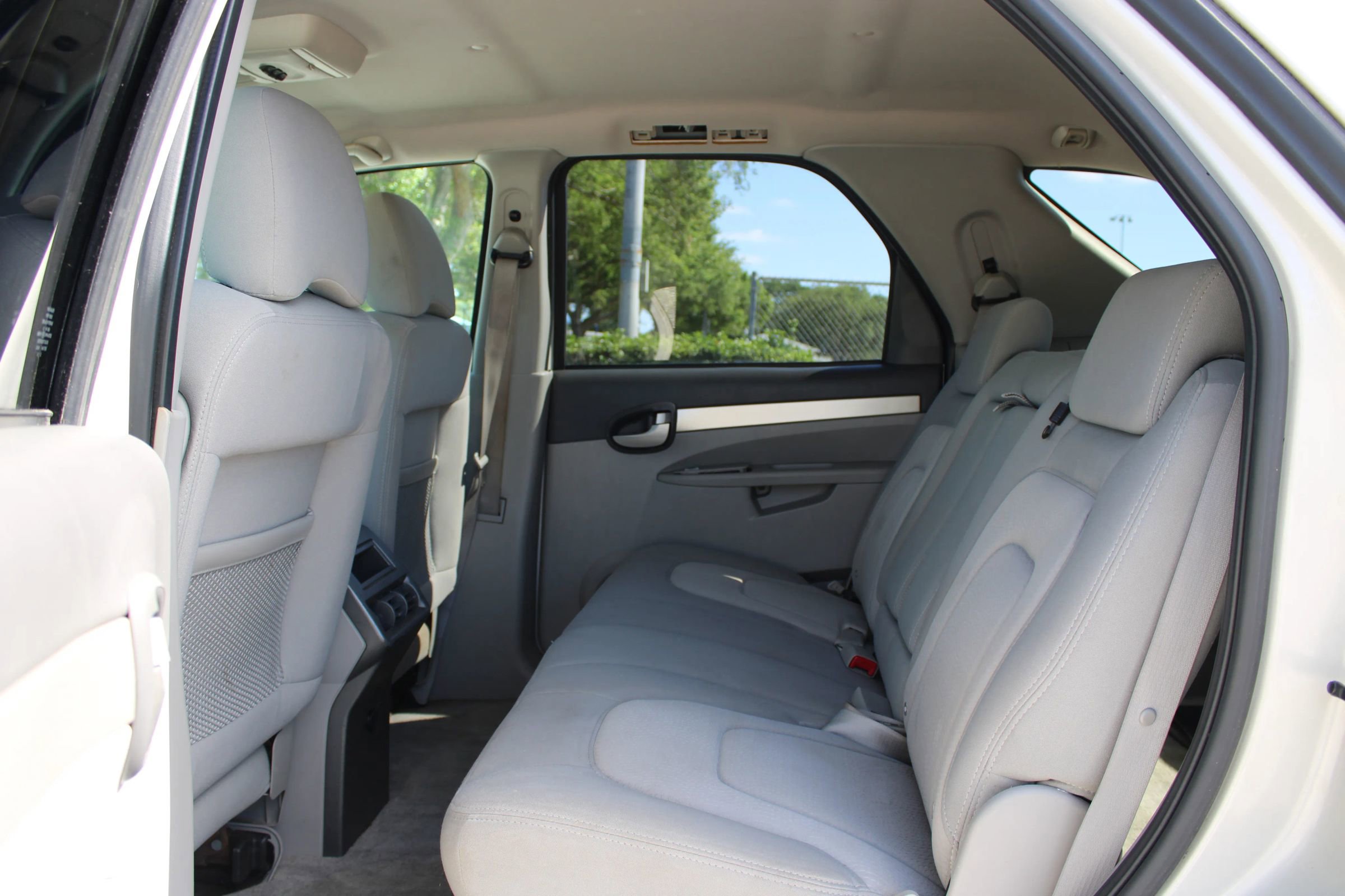 Used 2004 Buick Rendezvous CX image 7