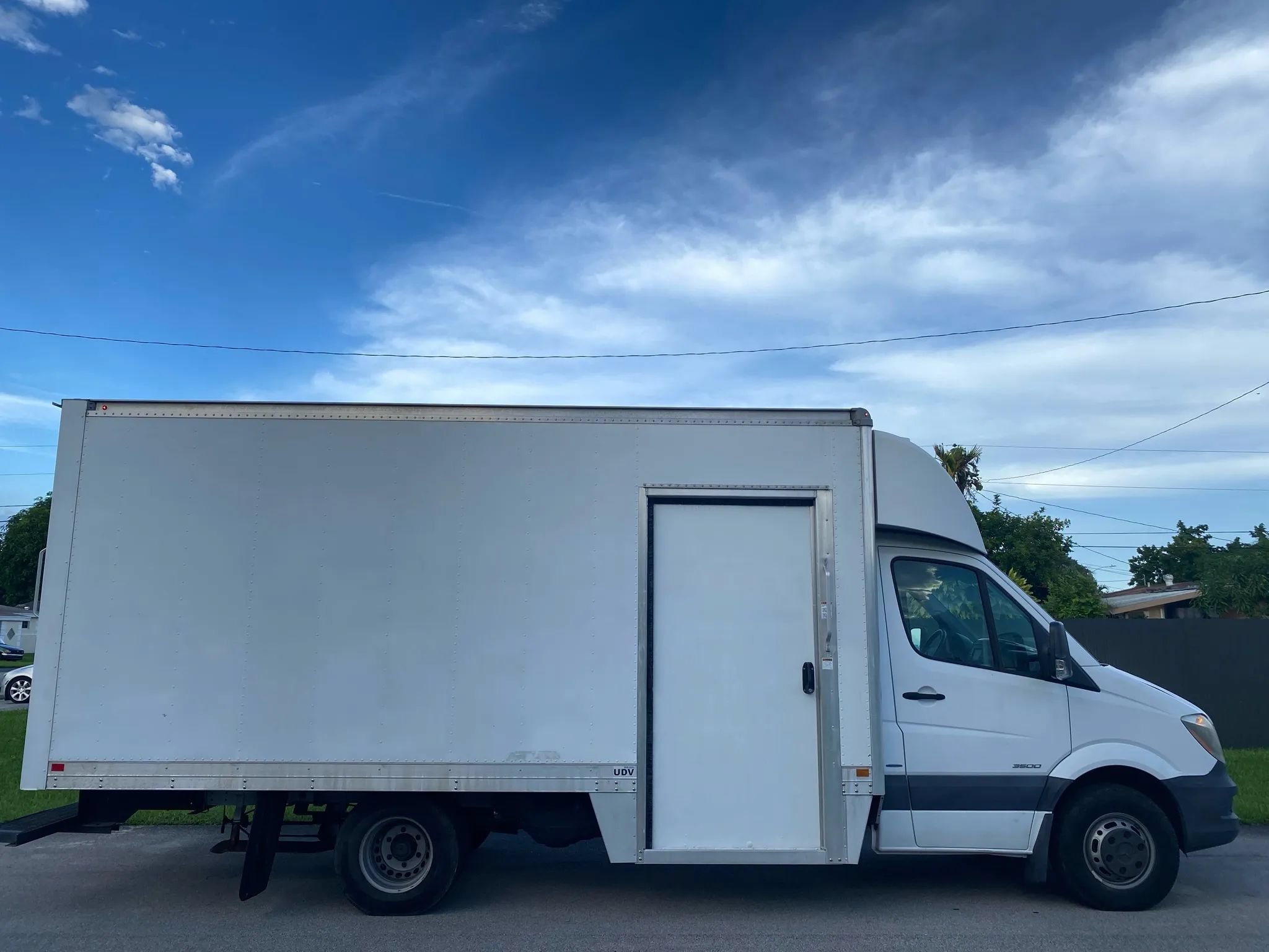 Used 2014 Mercedes-Benz Sprinter 3500 image 5