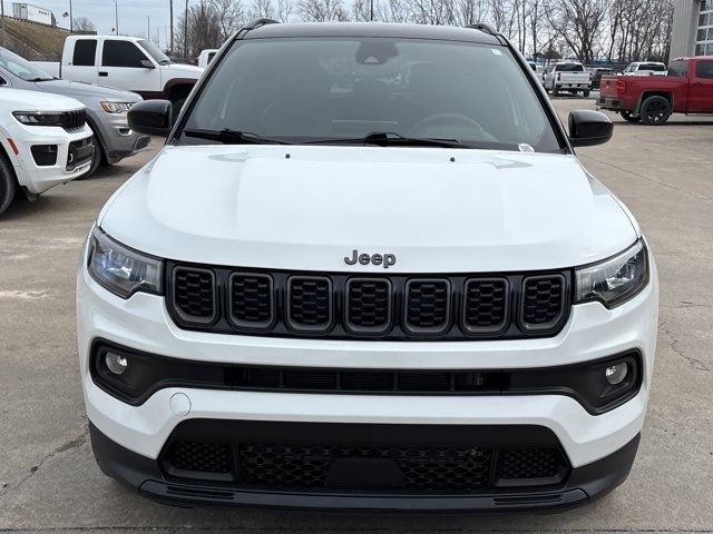 Used 2024 Jeep Compass Latitude w/ Convenience Group image 11