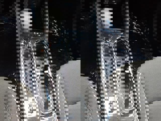 Used 2025 Chevrolet TrailBlazer LT w/ LT Cold Weather Package image 14