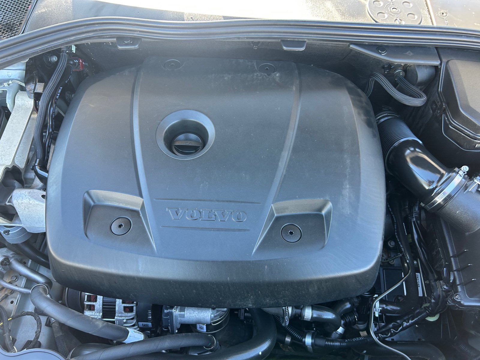 Used 2017 Volvo S60 T5 Inscription Platinum AWD/4WD image 22
