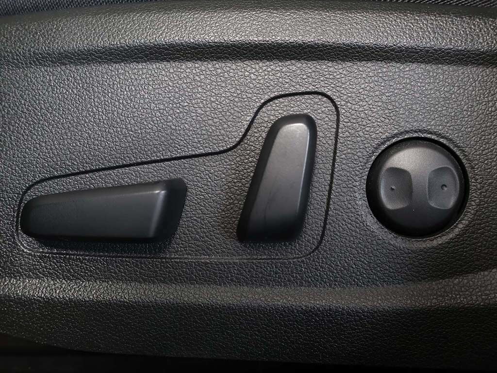 Used 2023 Hyundai Santa Fe SEL AWD/4WD image 28