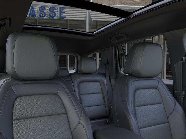 New 2026 Chevrolet Equinox LT w/ Convenience Package II AWD/4WD image 24