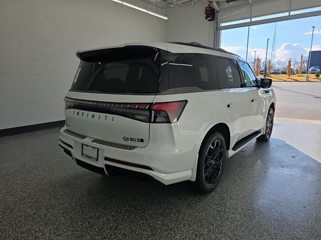 New 2026 INFINITI QX80 4WD w/ Sport Exterior Package image 56