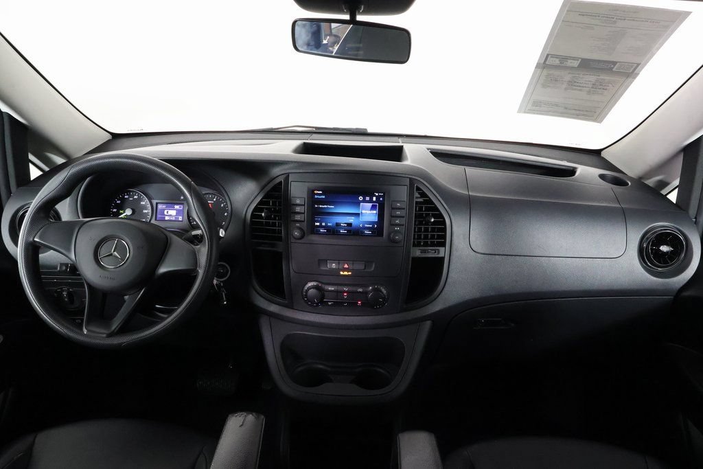 Used 2022 Mercedes-Benz Metris Passenger image 8