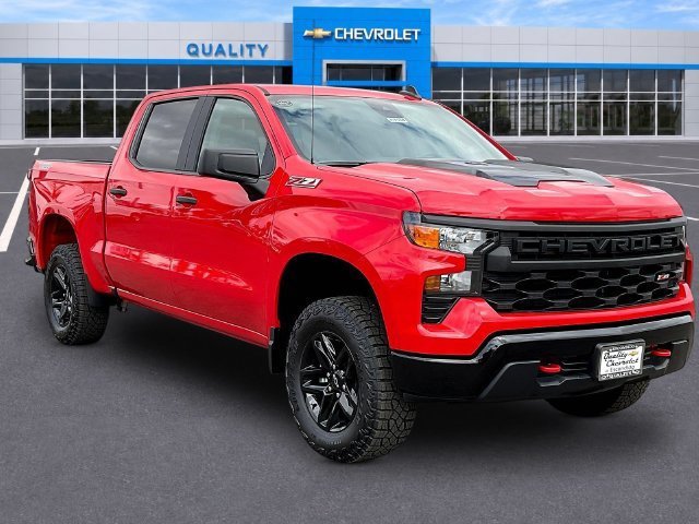 New 2026 Chevrolet Silverado 1500 Custom Trail Boss AWD/4WD image 1